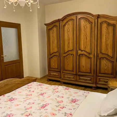 у серці львова